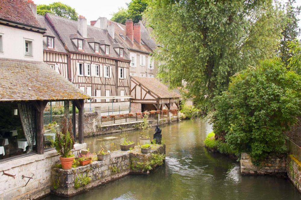 Apartment L'atelier Des Bords De L'eure